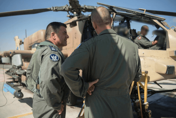 İsrail Hava Kuvvetleri Apache Saldırı Helikopterleri'nin Hizmetten Alınma Kararından Vazgeçiyor 